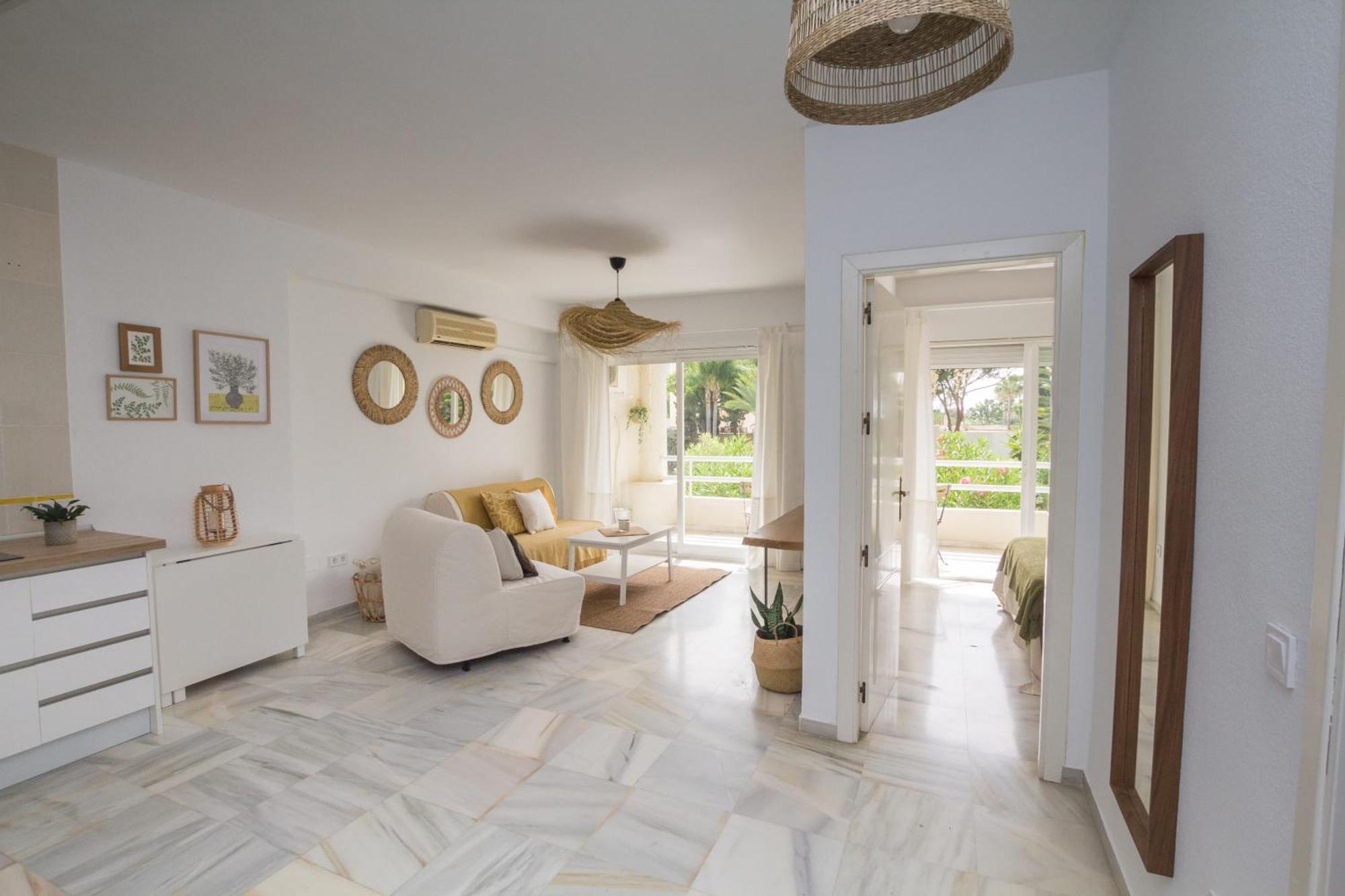 Sunstay Costa Lago Flat I Torremolinos Exteriör bild